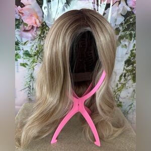 WFEW (like Belle Tress) “Reba” wig - EUC! Beautiful! READ FULL DESCRIPTION